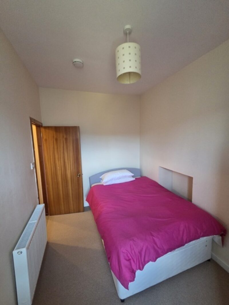 5 D Urquhart Pl 5
