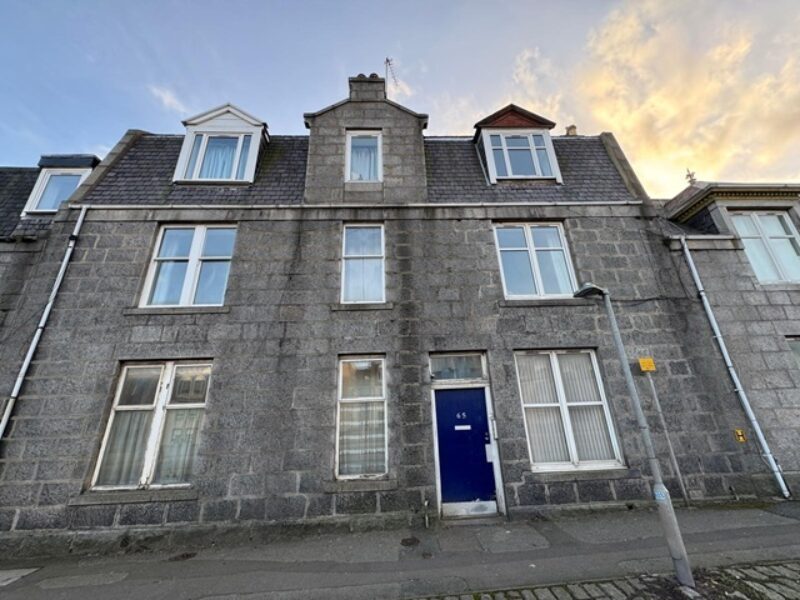 65 Powis Pl 1