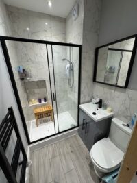 TR 50 Esslemont Av 5